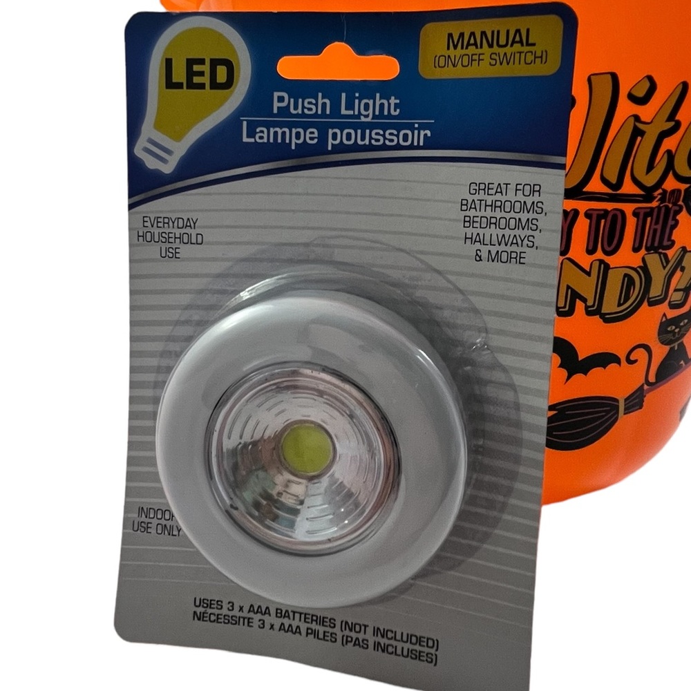 NWT light up Trick or Treat bucket orange safety push light-new in package - Picture 6 of 8